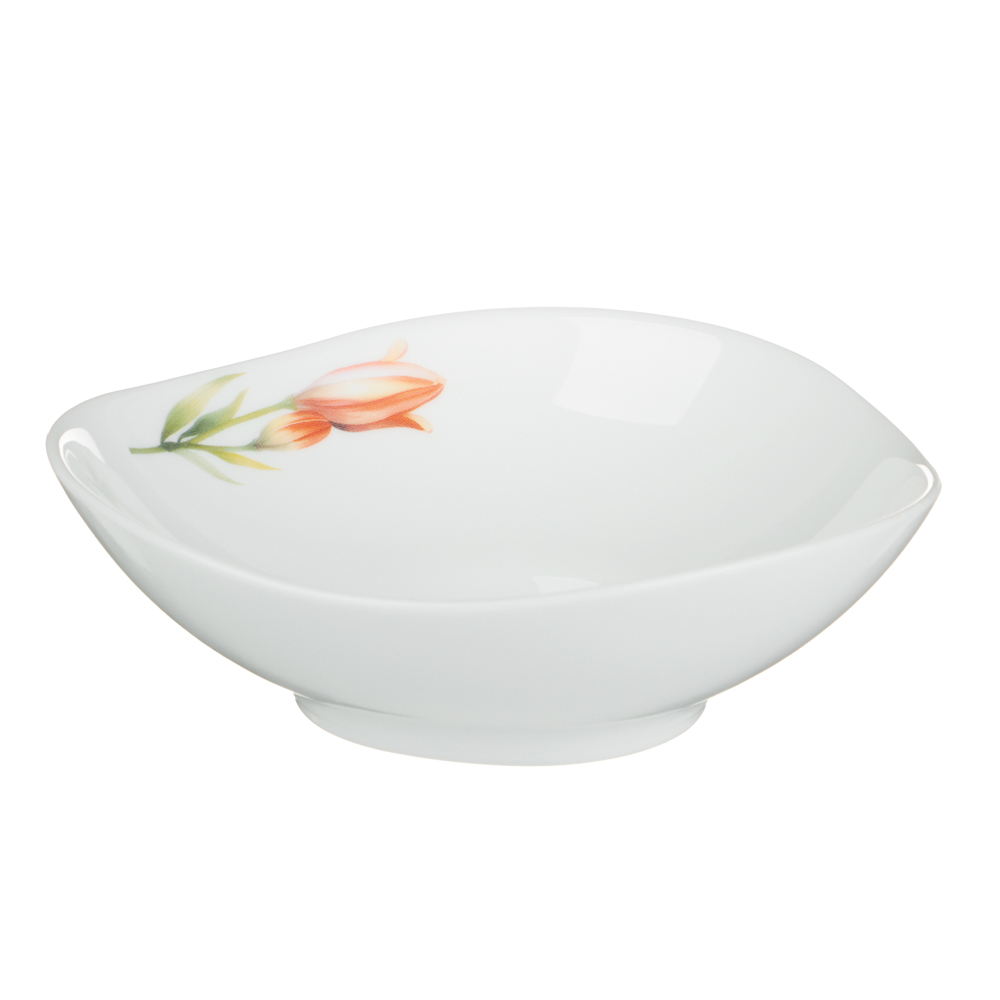 Салатник 400мл 15х6см опаловое стекло треугольная форма MILLIMI Лилия (6/72)