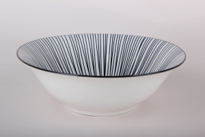 "Line" Салатник 18см 550мл фарф.(12/72)