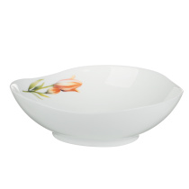 Салатник 1000мл 19х7см опаловое стекло треугольная форма MILLIMI Лилия (6/48)