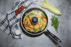 Сковорода глубокая DARIIS  КуХмистер 26см с крышкой алюм.(1/6)