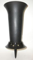 Ваза для цветов п/срезку с колышком (черн) h=410 мм. d=190мм. пласт.(1/12)