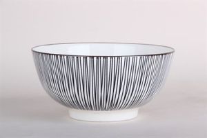 "Line " Бульонница 15см 670мл черный фарф.(12/60)