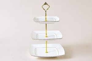 "Снежная королева" Ваза 16,5*20*25,4см трехъярусная квадрат керам. (2/2)
